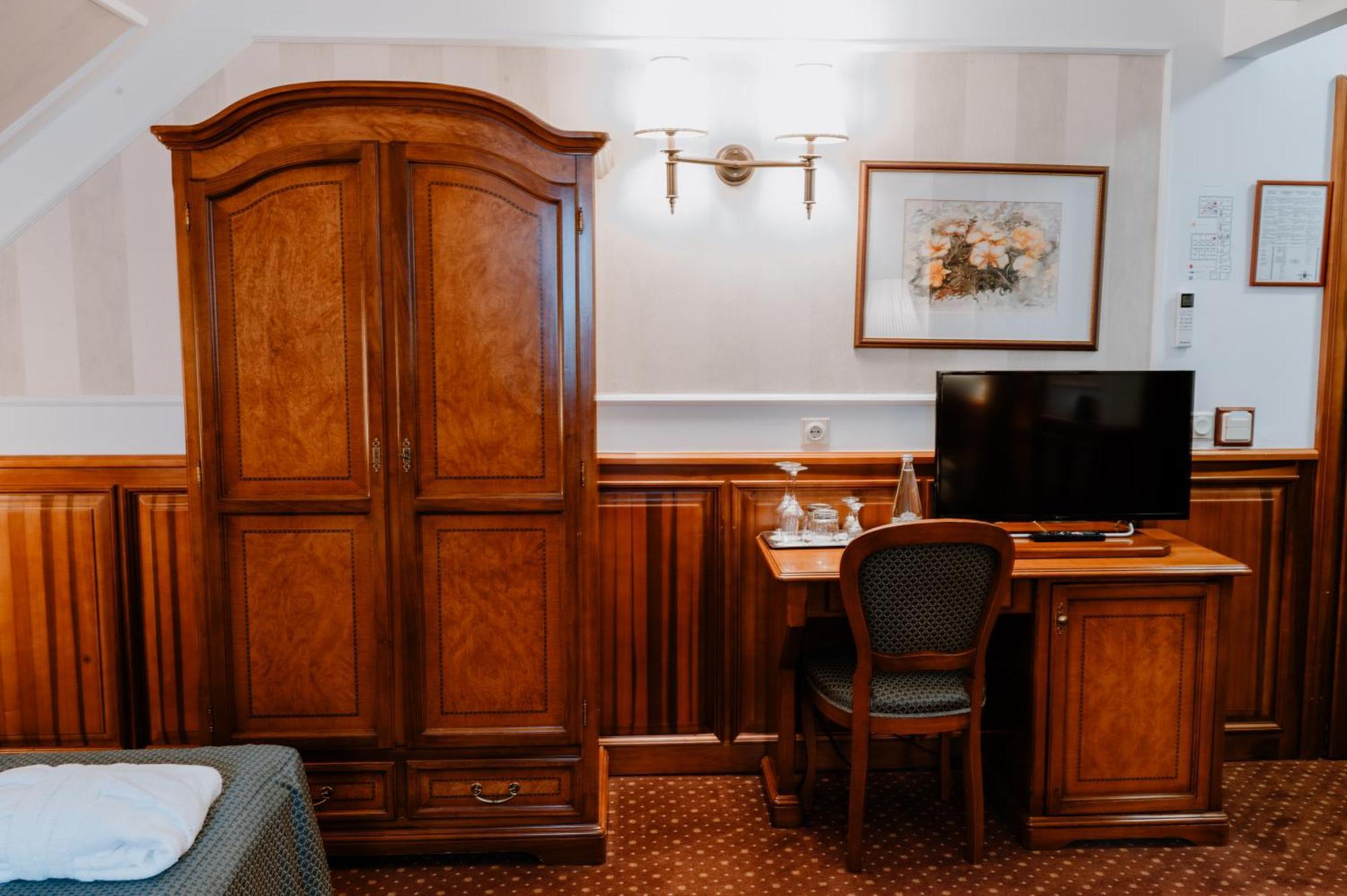 Kastelyhotel Sasvar Paradsasvar
