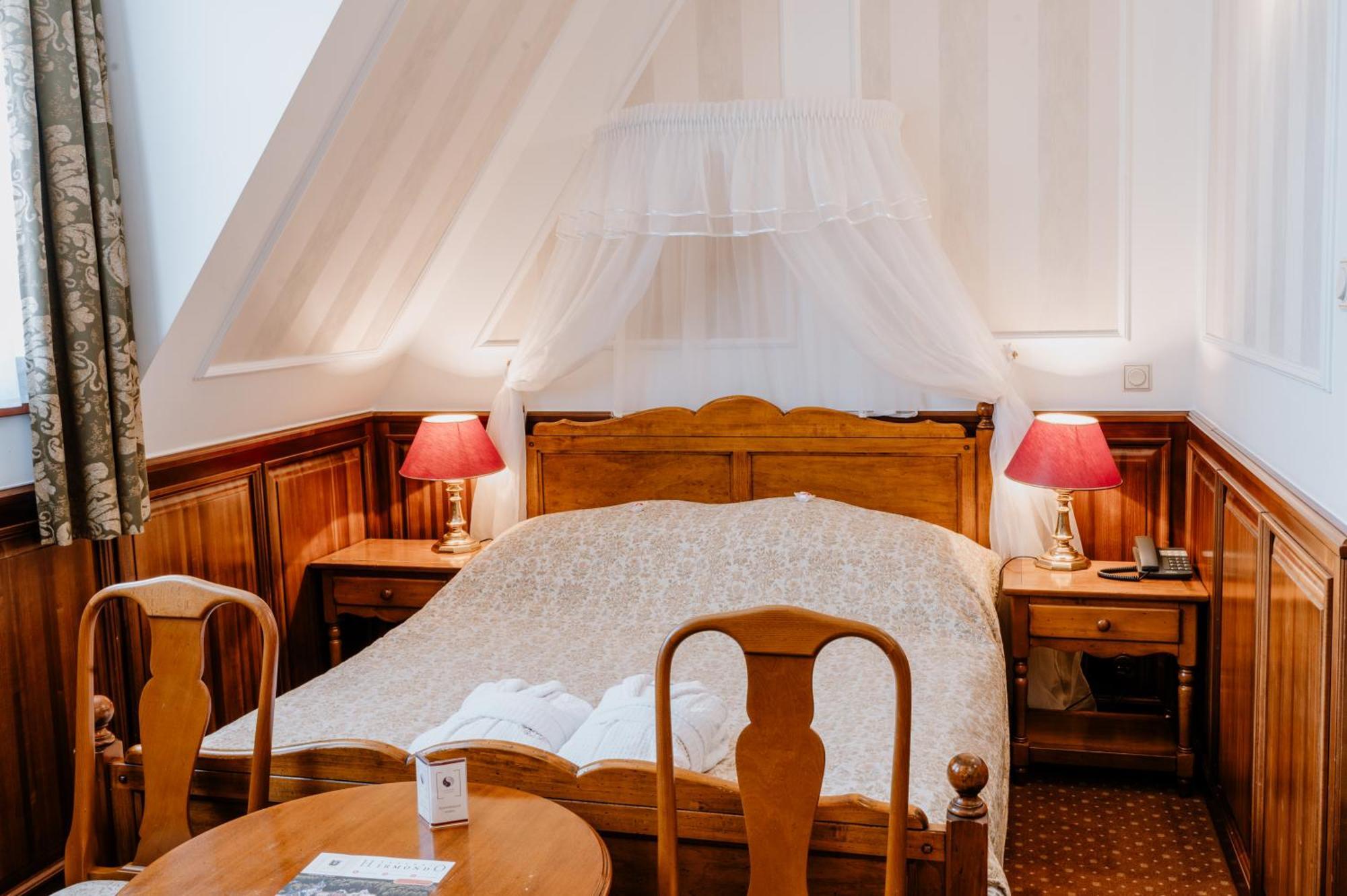 Hotel Kastelyhotel Sasvar