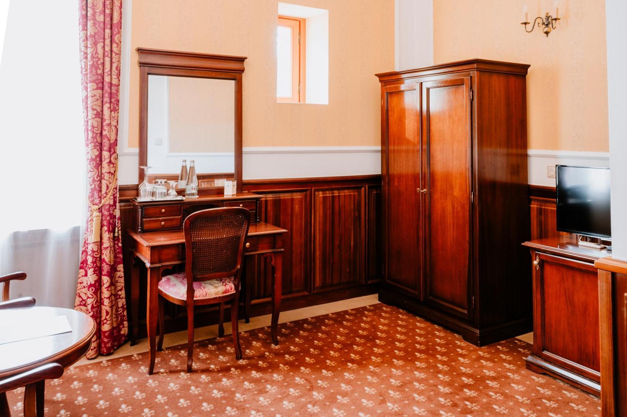 Kastelyhotel Sasvar